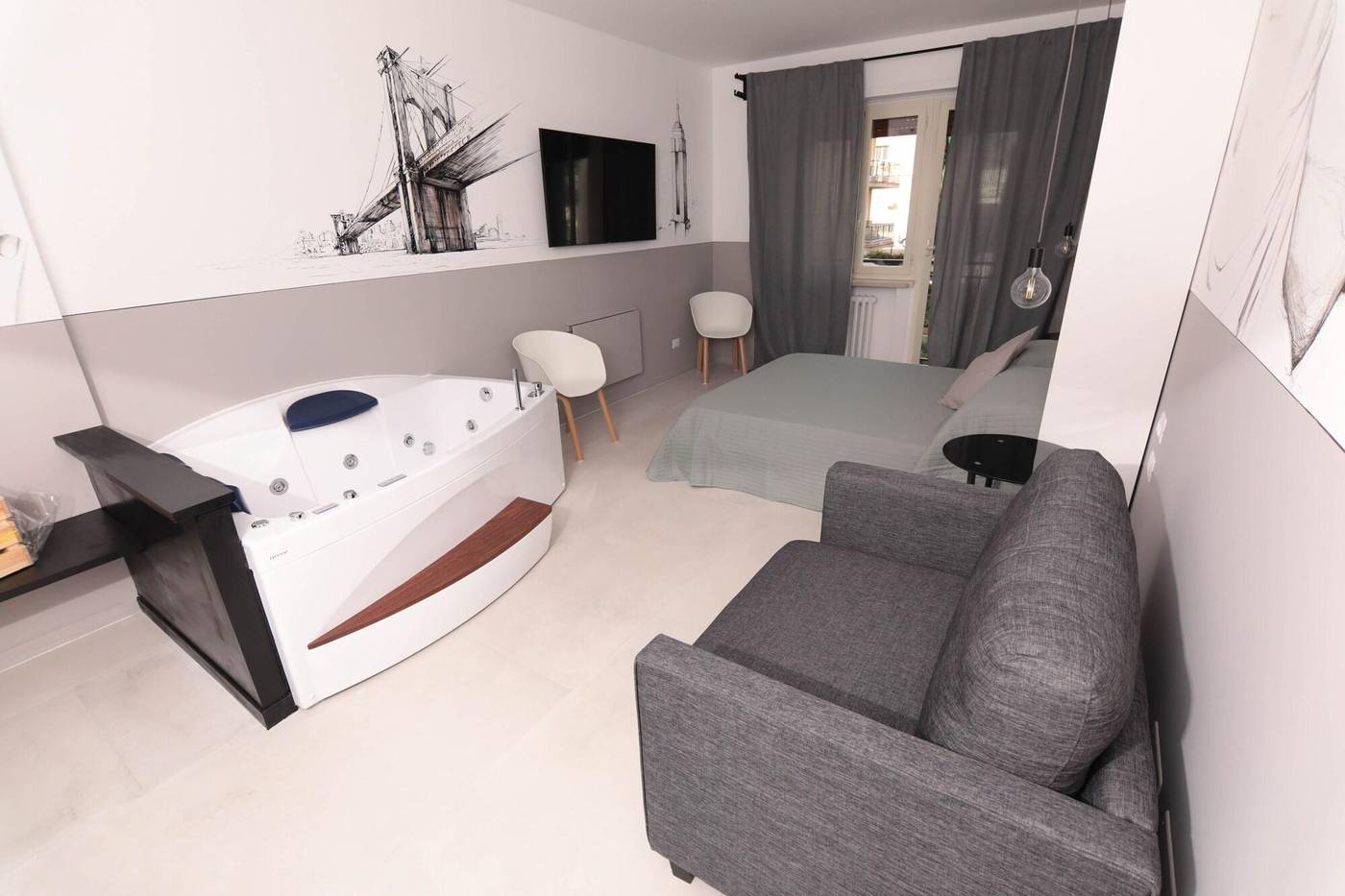 O-Effe--Global-Suites-at-Vatican-Room-12