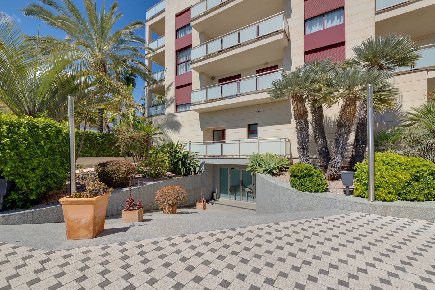 Daniya-Denia-Spa---Business-General-view-7