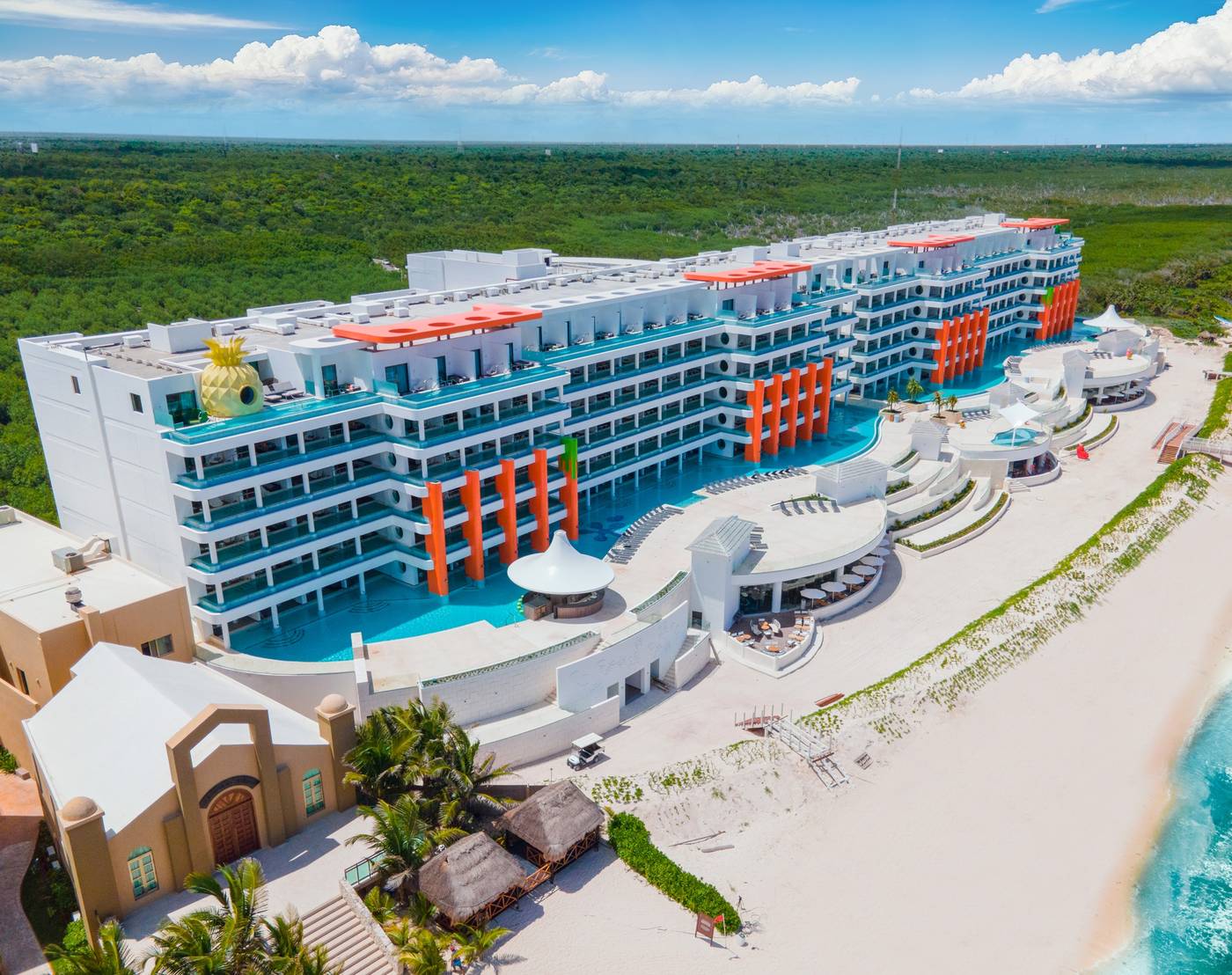 Nickelodeon-Hotels---Resorts-Riviera-Maya-By-Kari-Beach-3