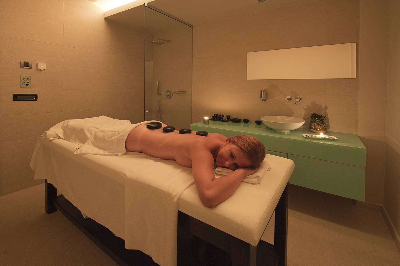 Hotel-Parentium-Sports-and-Entertainment-48