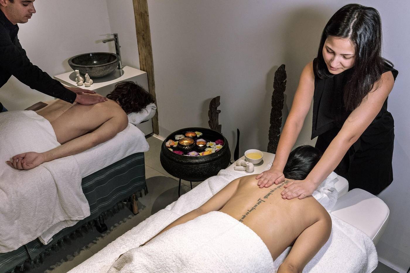 Mykonos-Blanc-Hotel-Sports-and-Entertainment-62