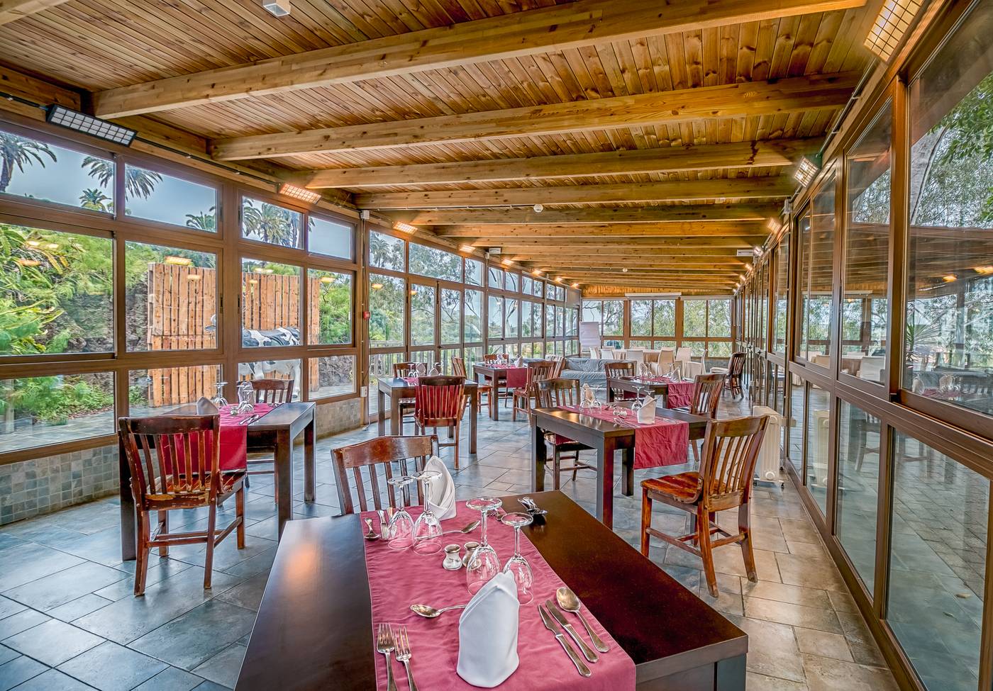 Hotel-Rural-LIVVO-Maipez-Restaurant-50