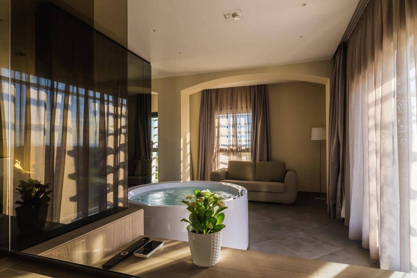 Salina Hotel-Italy-Taranto-Room-10