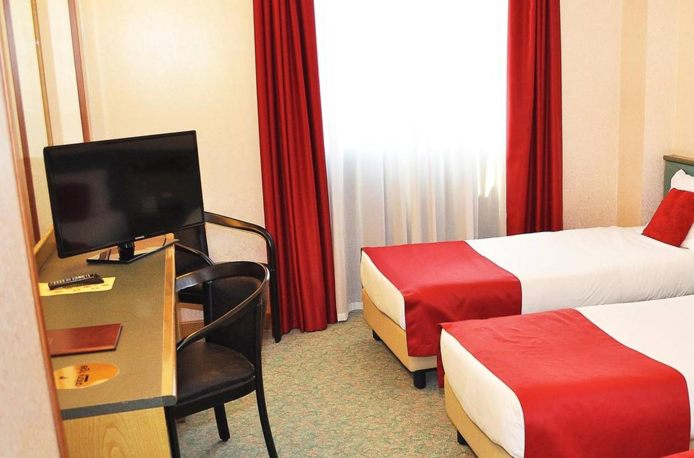 Hotel-Antony-Room-26