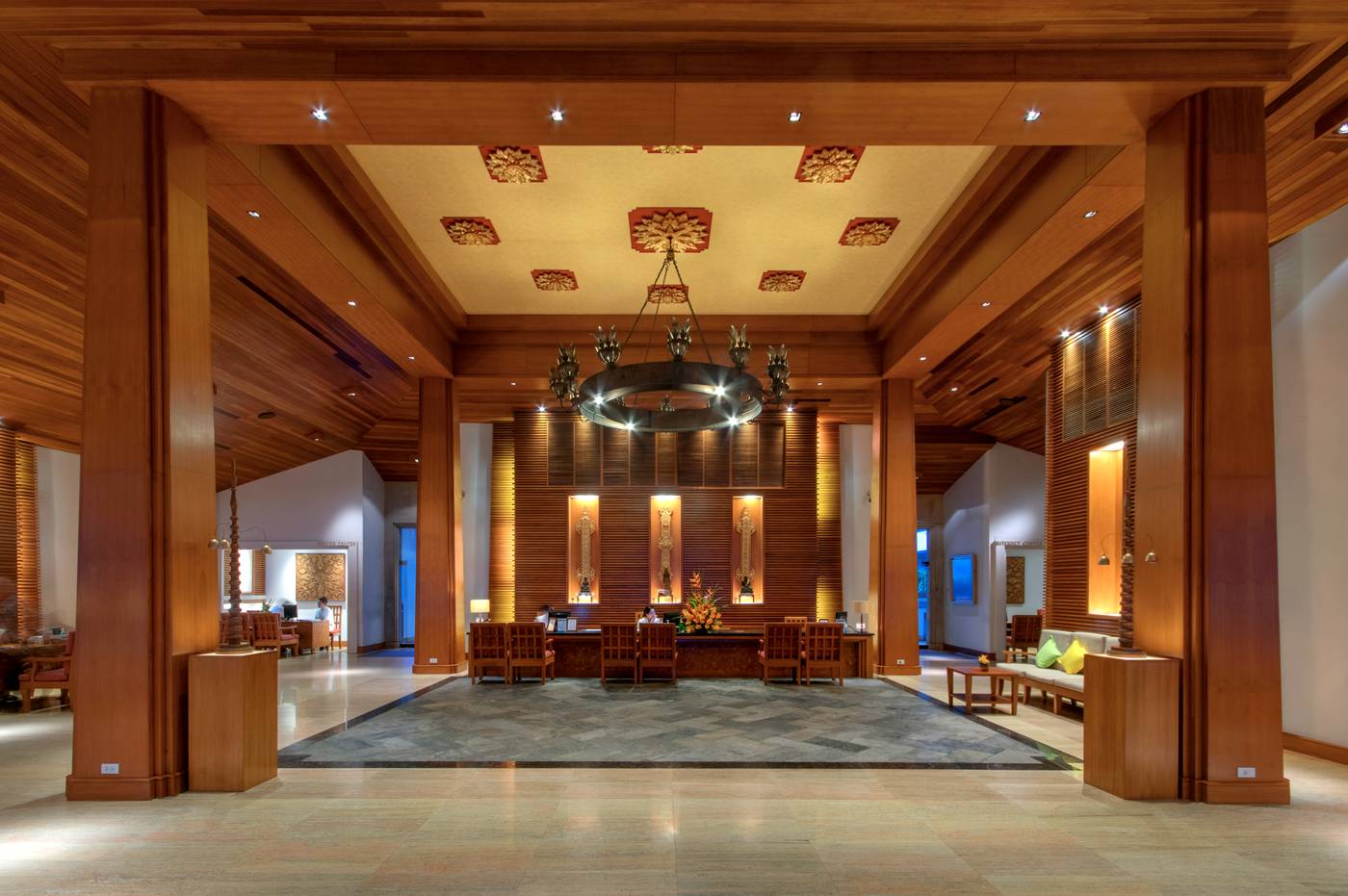 Katathani-Phuket-Beach-Resort-Lobby-78