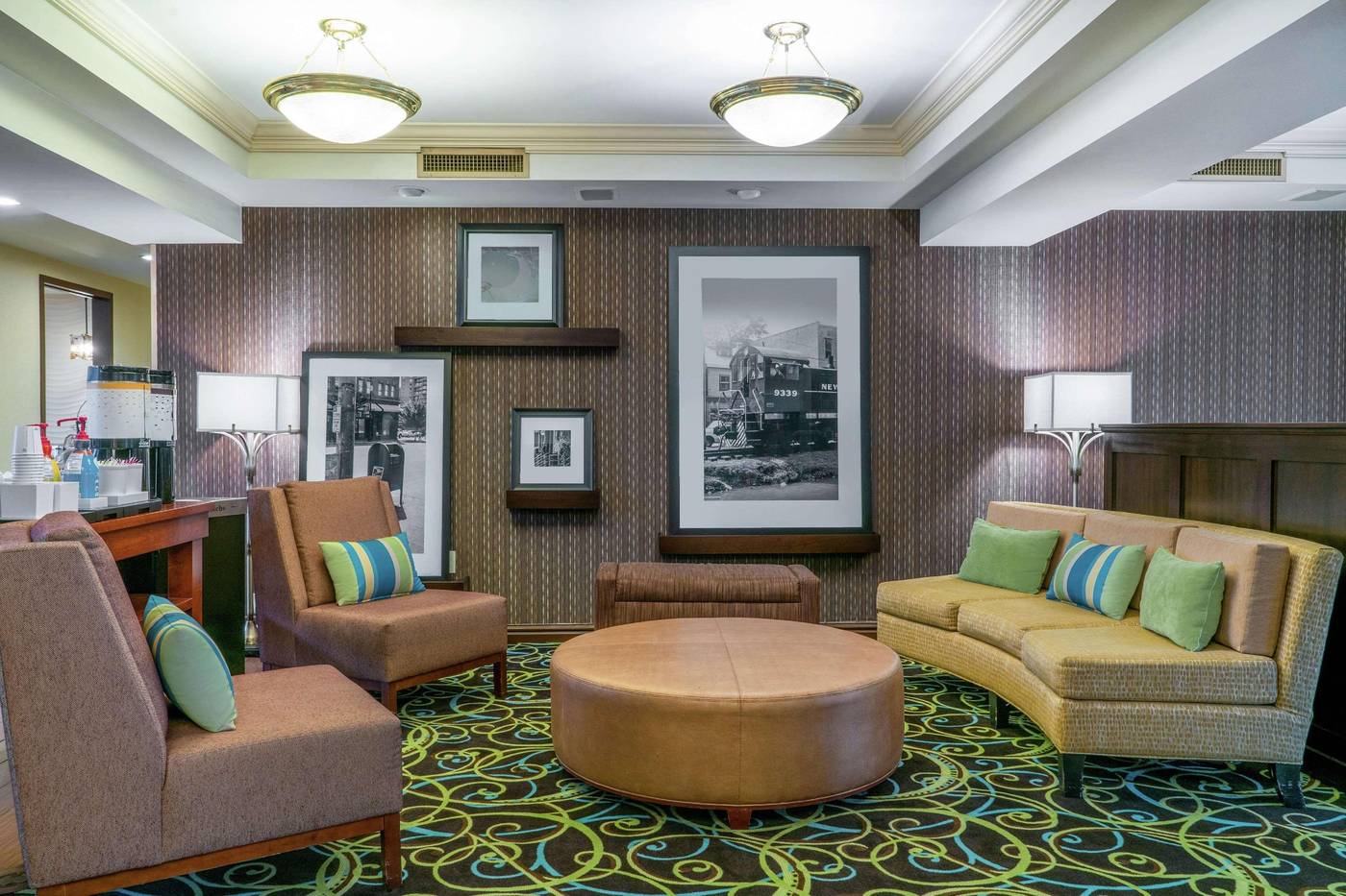 Hampton Inn & Suites Valley Forge/Oaks-United States-PHOENIXVILLE-Lobby-4