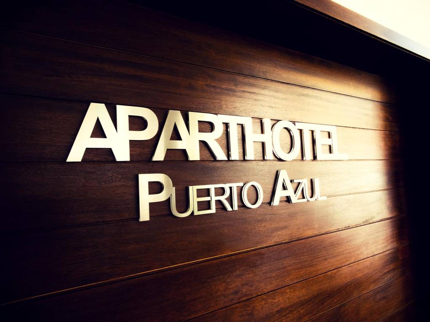 Puerto-Azul-Lobby-9