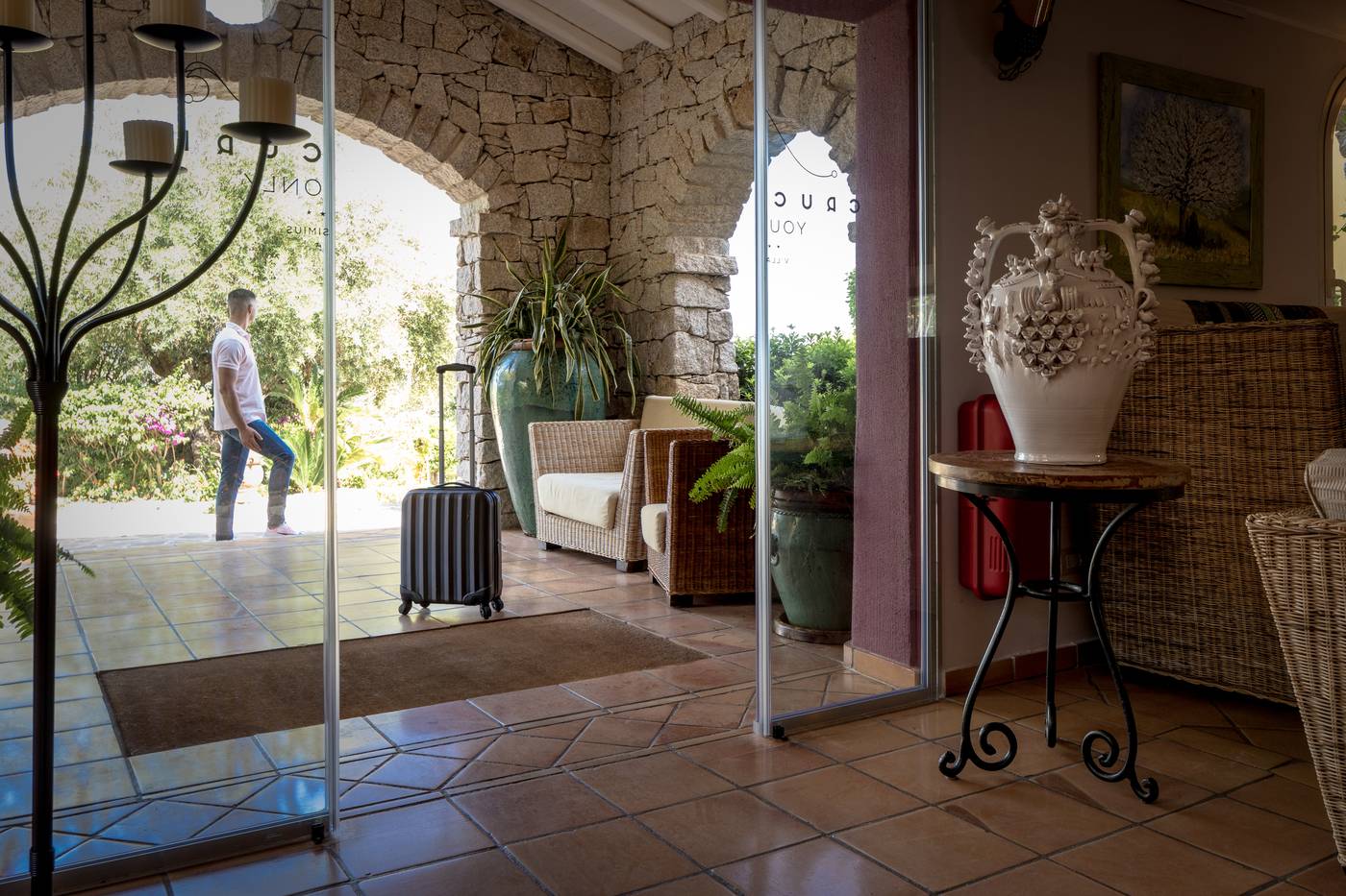 Cruccuris-Resort-Lobby-55