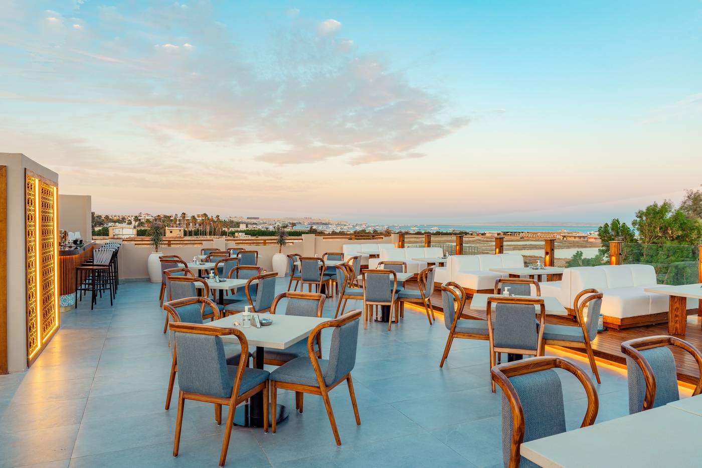 SUNRISE Aqua Joy Resort