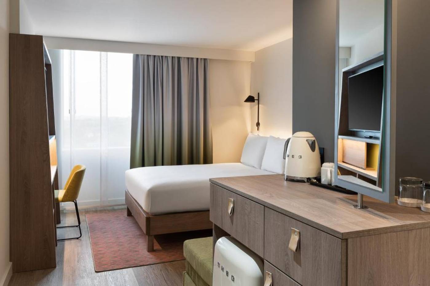 Hampton-by-Hilton-Dublin-City-Centre-Room-28