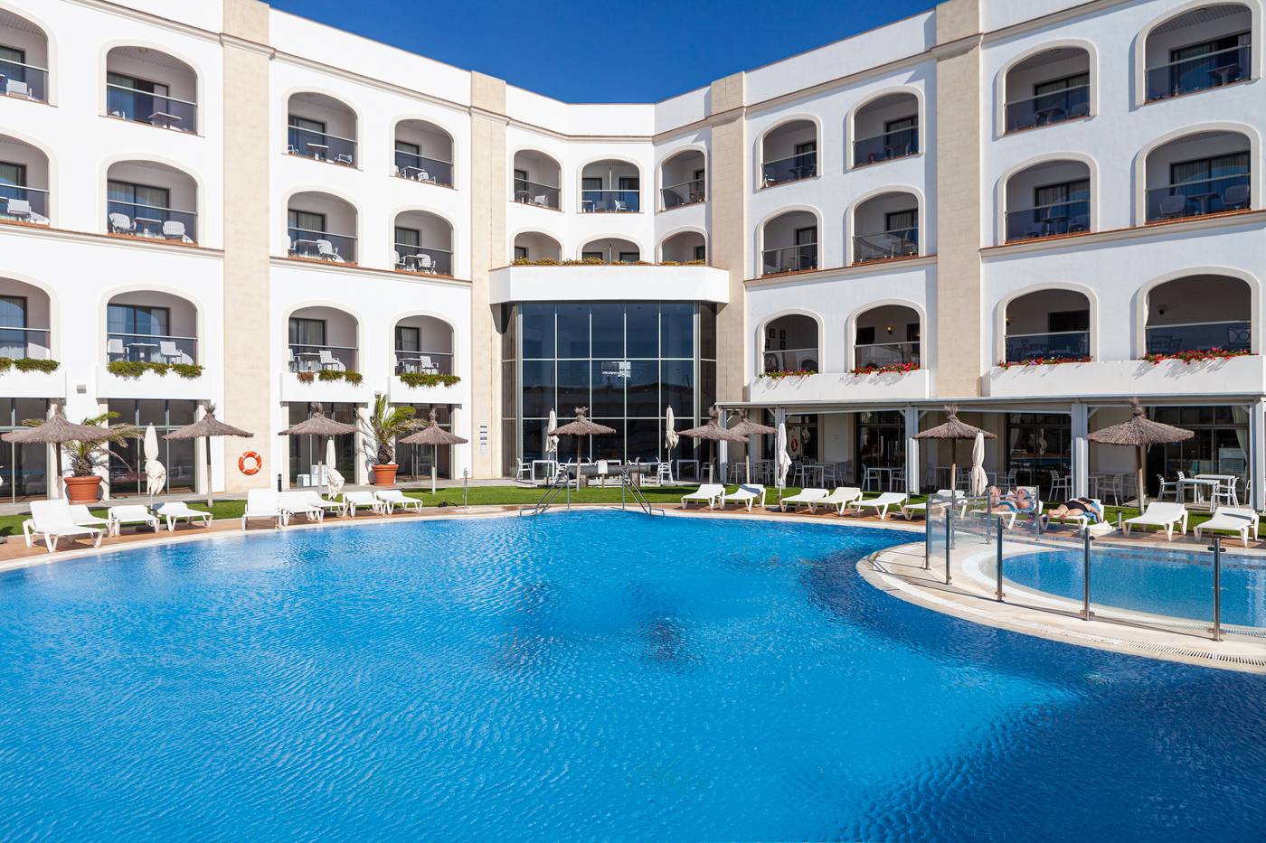 Duque-de-Najera-Pool-2