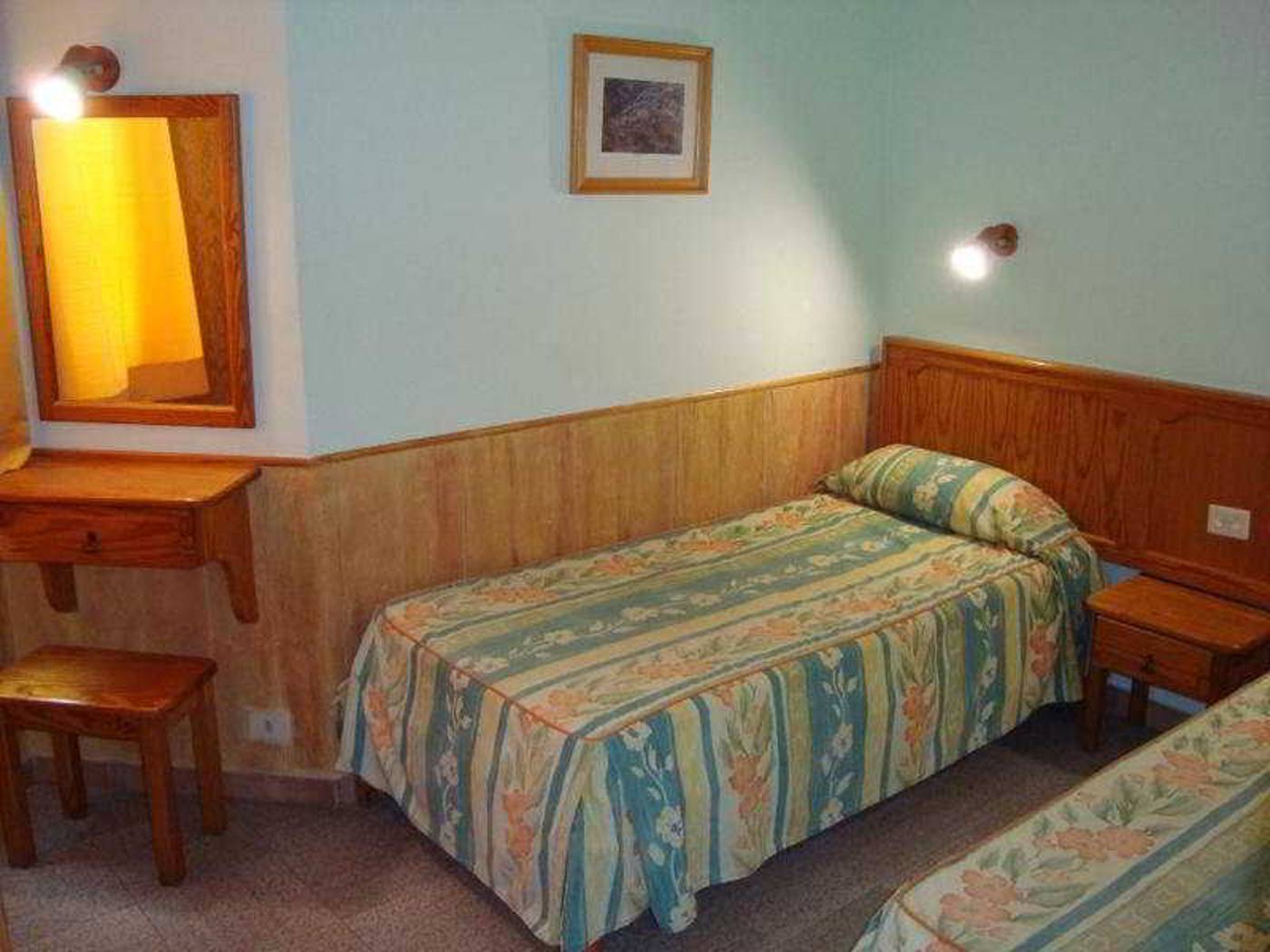 Bungalows-Castillo-Playa-Room-20