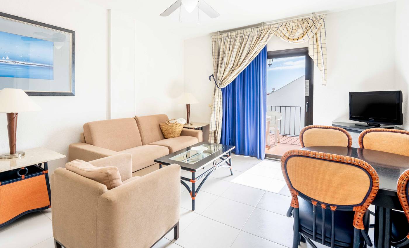 15.12.25 ONA Beverly Hills Heights