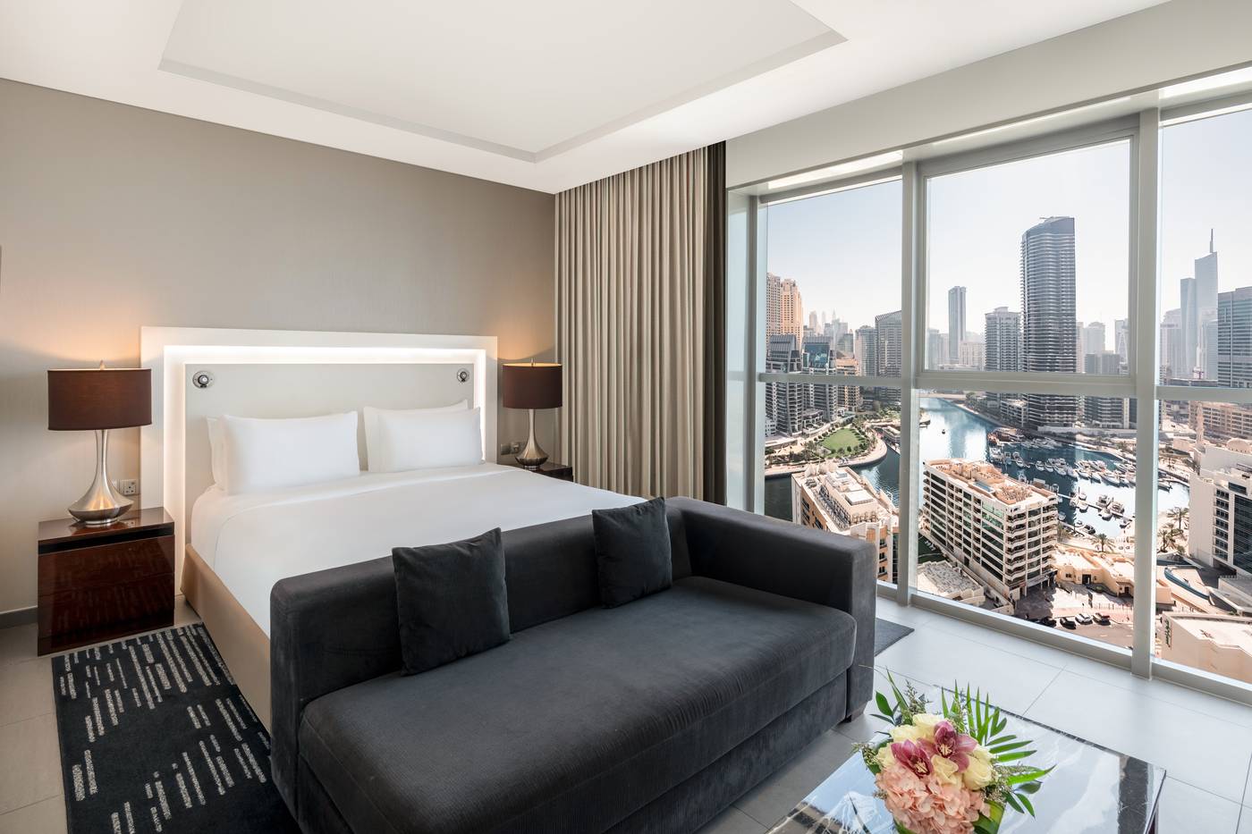 Wyndham-Dubai-Marina-Room-14