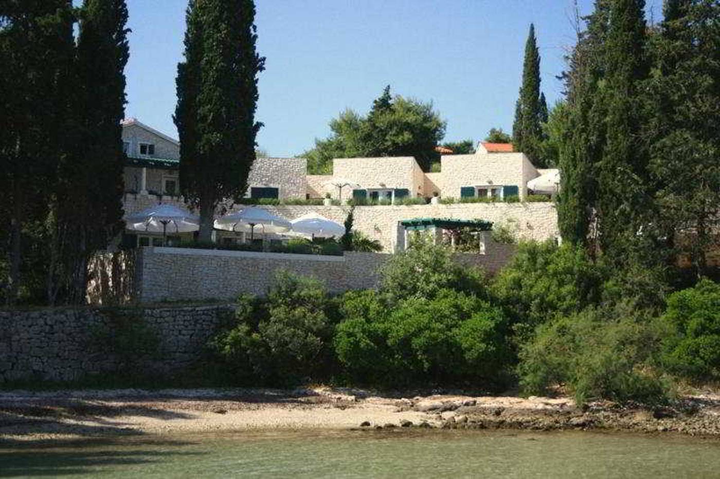 Bracka-Perla---Adults-Only-Beach-13