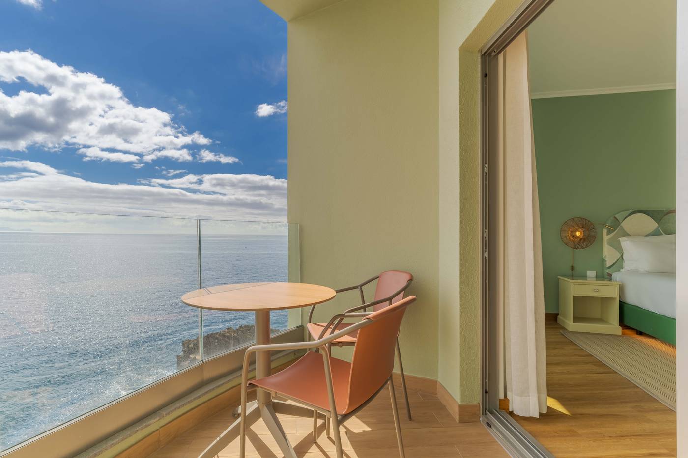 Pestana-Vila-Lido-Madeira-Room-25