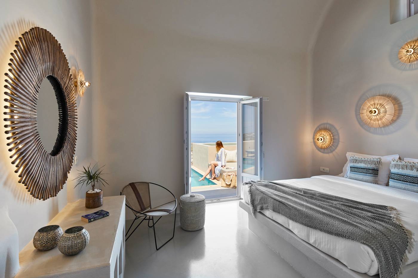 North-Santorini-A-Luxury-Spa-Hotel-Room-14