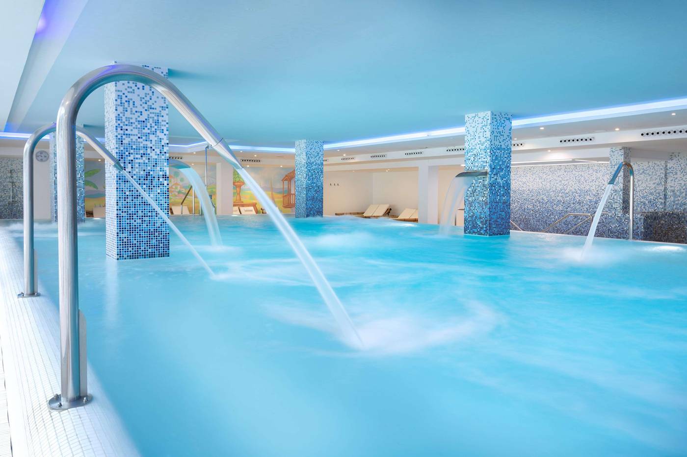 Alexandre-Hotel-Troya-Sports-and-Entertainment-64