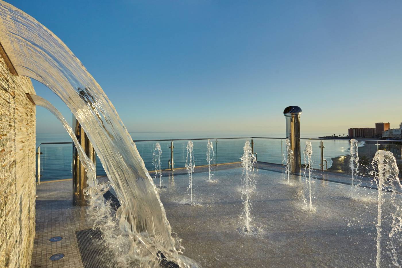 Las-Arenas-Affiliated-by-Melia-Terrace-11