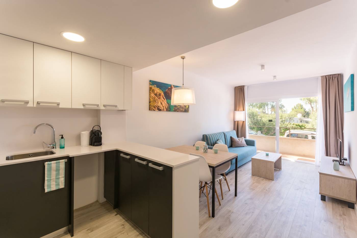 Pierre-et-Vacances-Estartit-Playa-Room-19