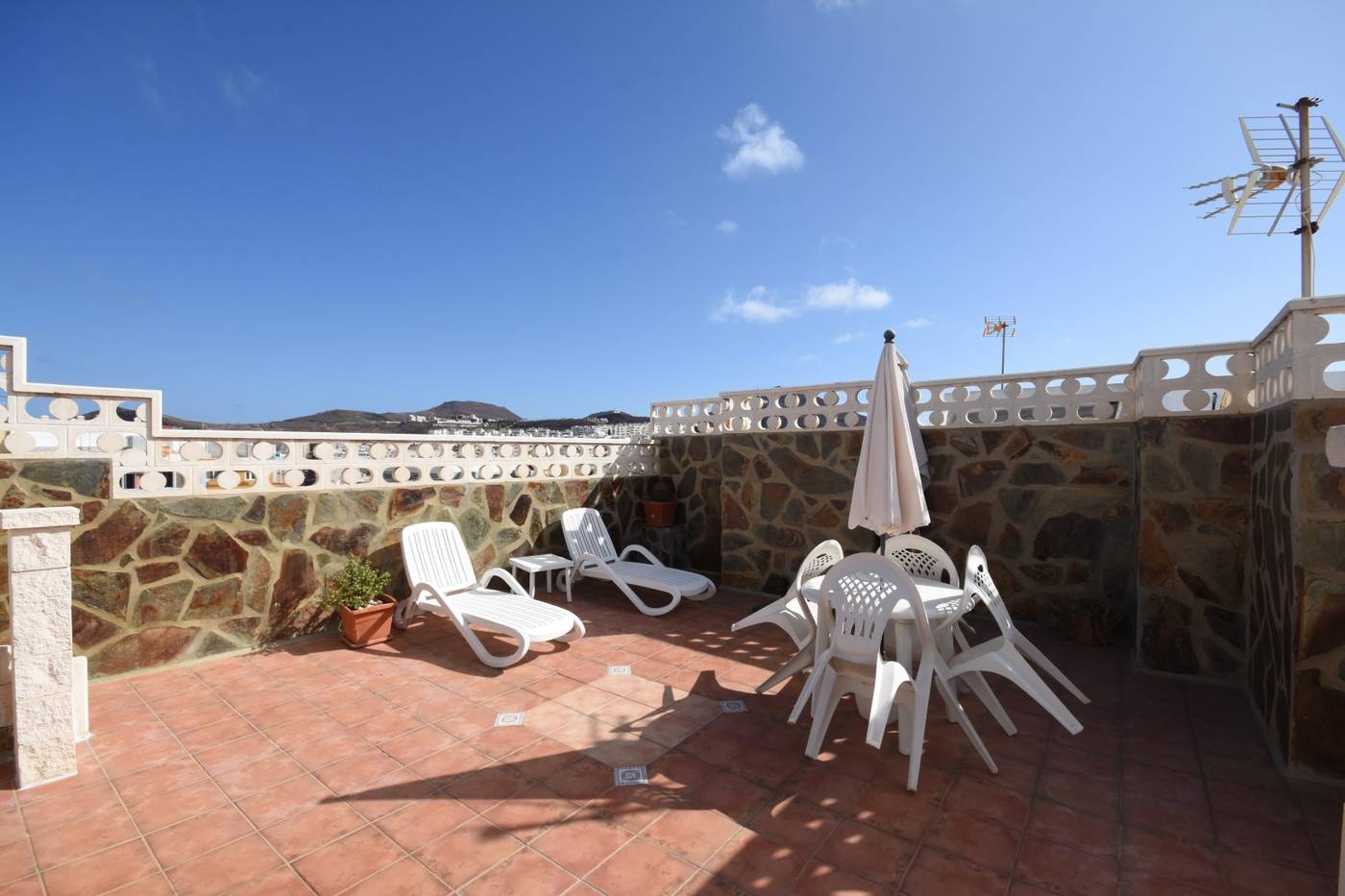 Tinoca-Apartments-Terrace-32