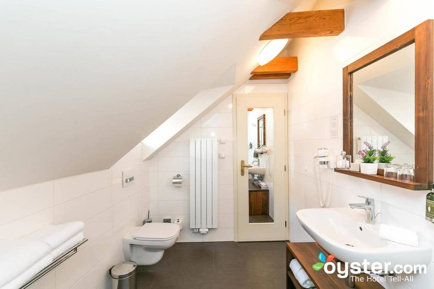 Hotel-Golden-Key-General-view-50