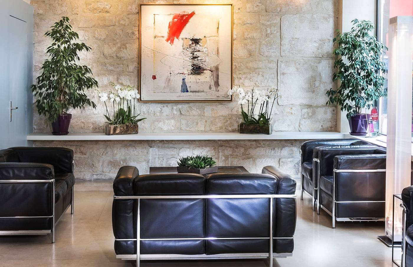 Albe-Saint-Michel-Lobby-6