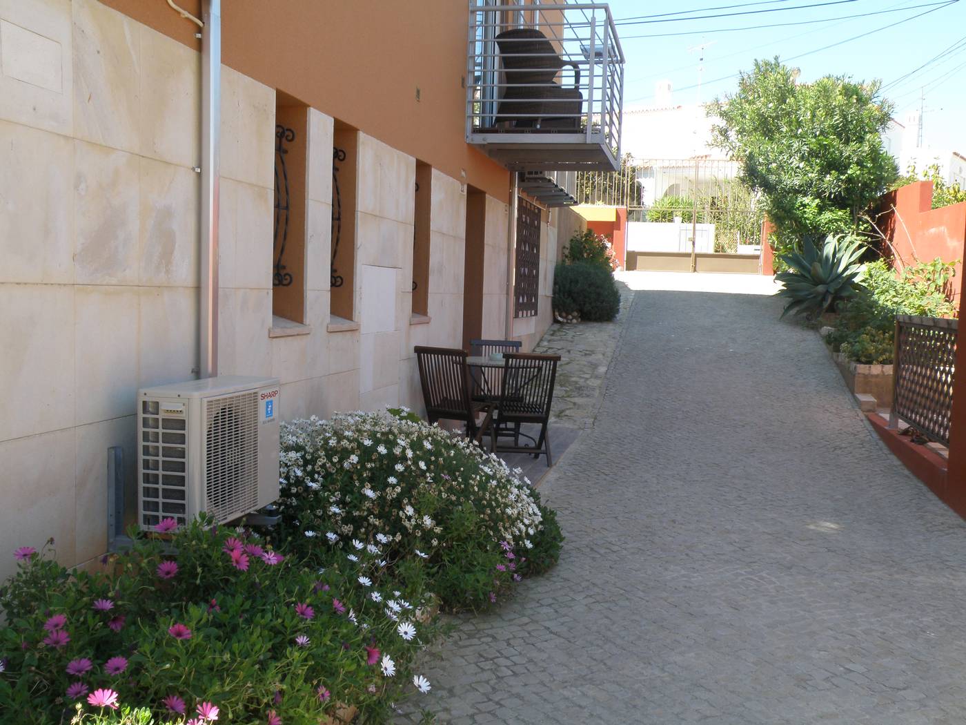 Vilas-Dinis---Adults-Only-Room-11