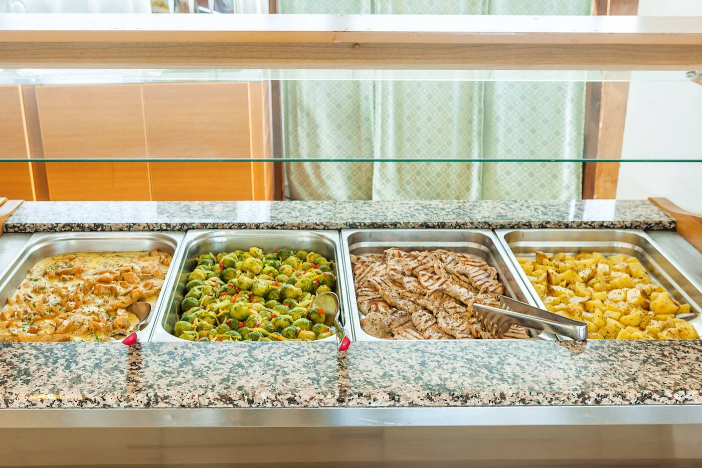 Dolphin-Beach-Hotel-Restaurant-25