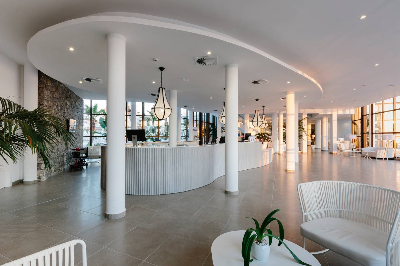 AluaSoul-Ibiza---Adults-Only-Lobby-23