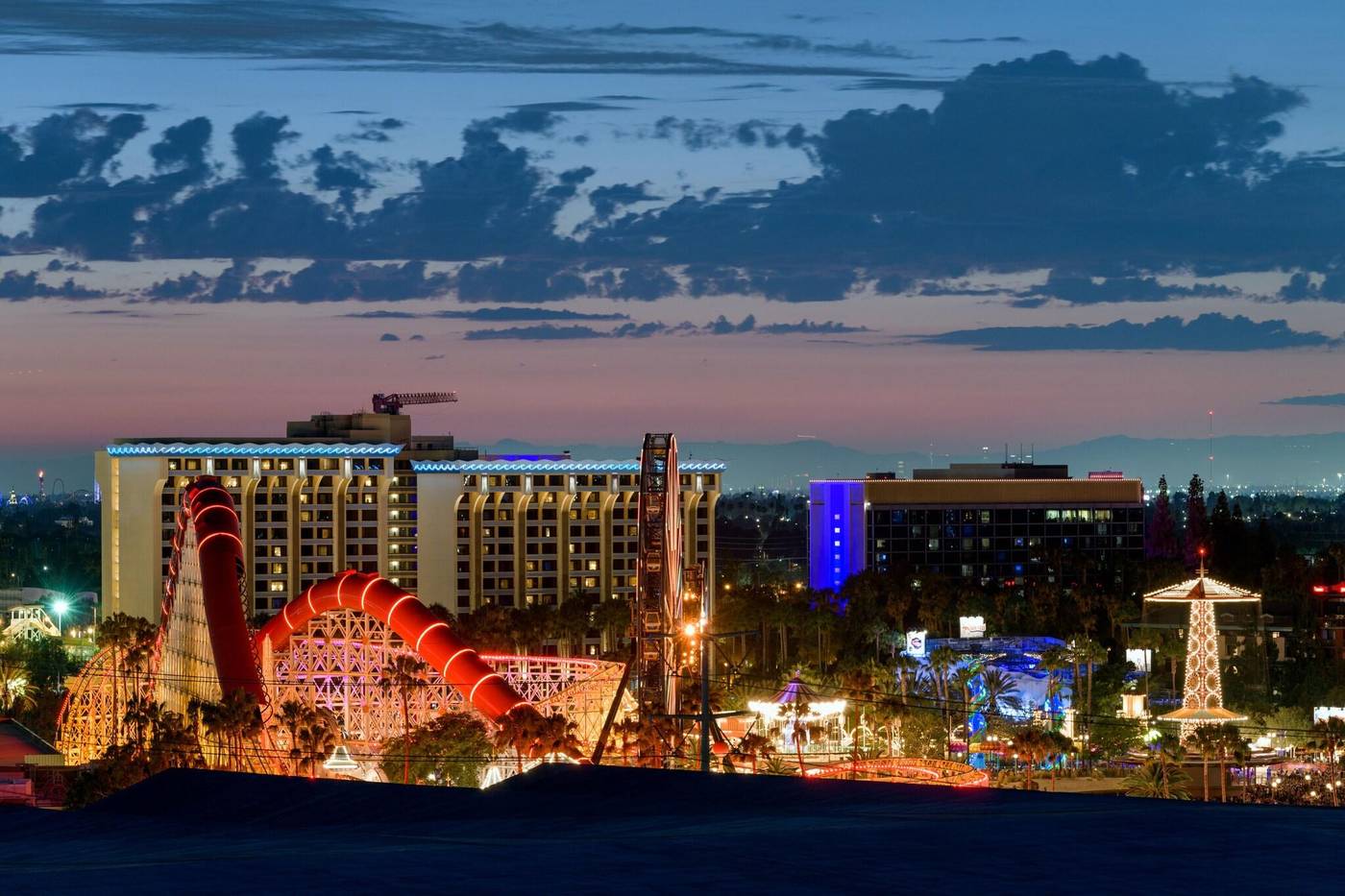 Sheraton-Park-Hotel-at-the-Anaheim-Resort-General-view-84