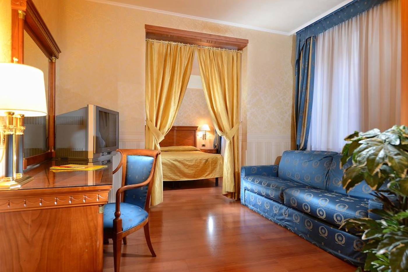 Antico-Panada-Room-2