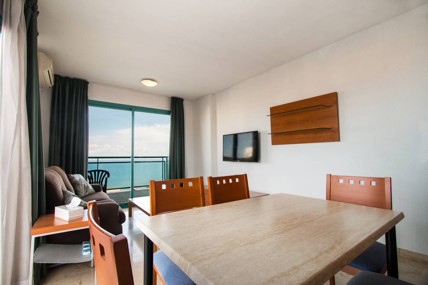 Magic-Atrium-Beach-Room-13