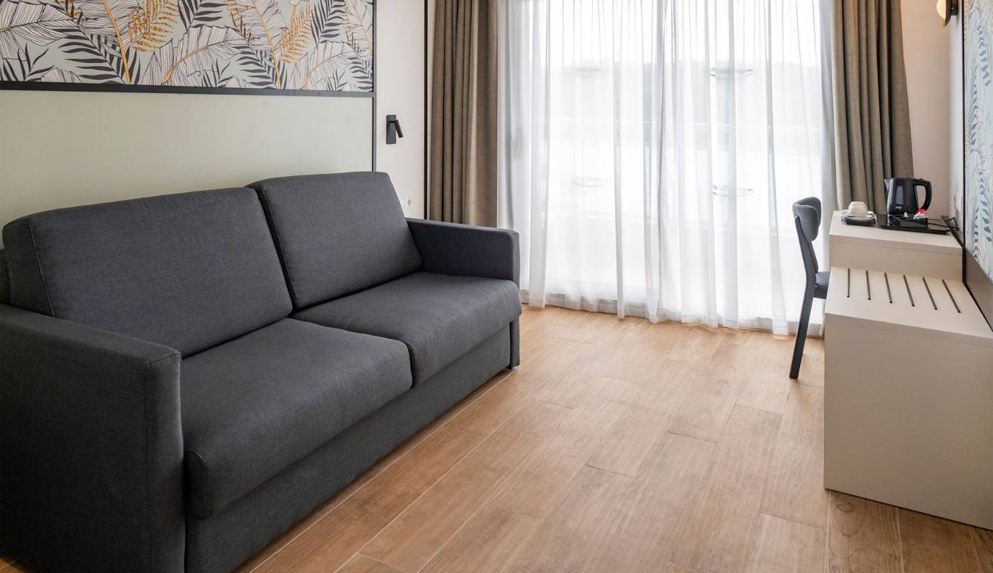 Medplaya-Hotel-Calypso-Room-30