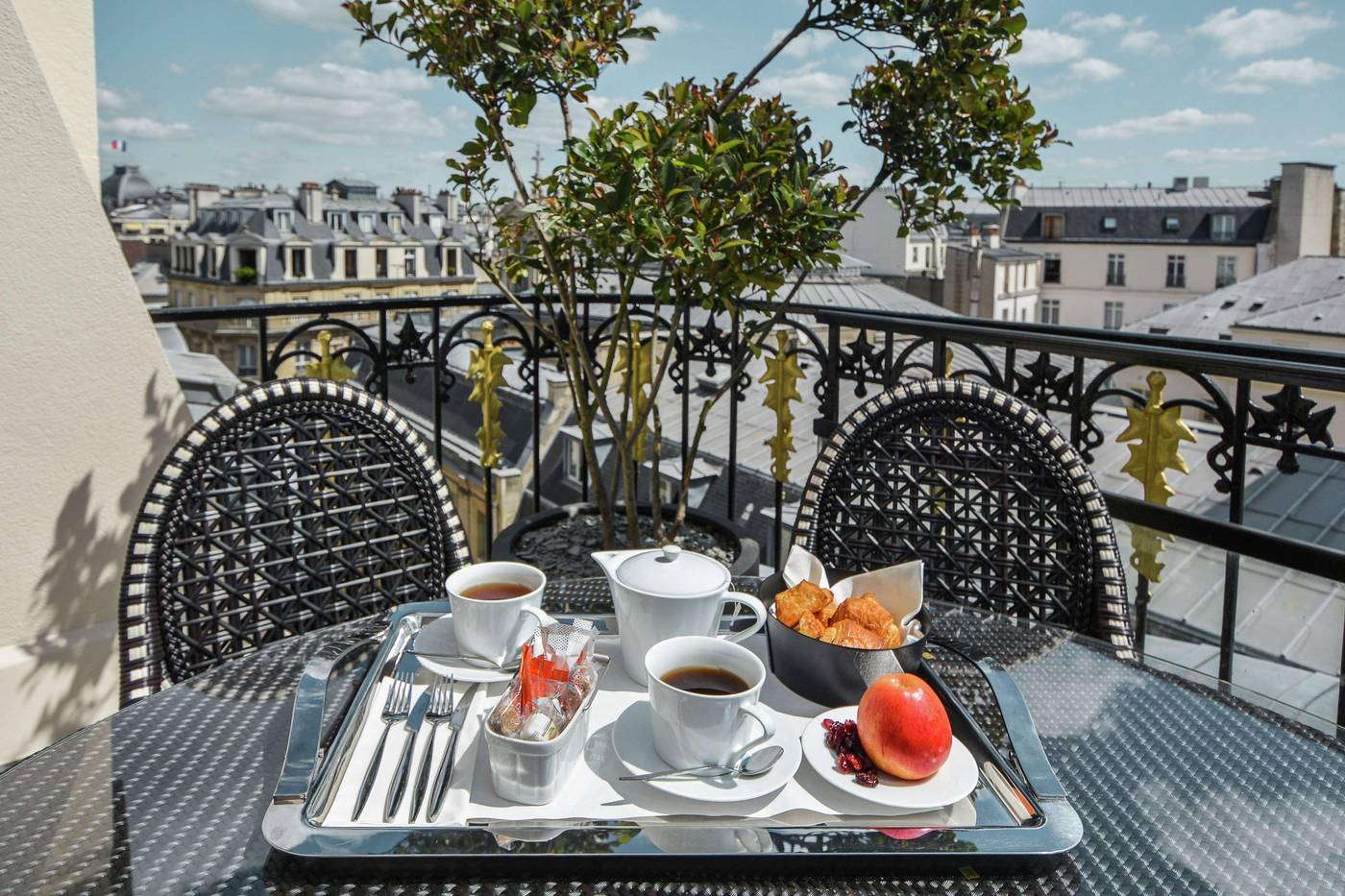 Maison-Astor-Paris--Curio-Collection-by-Hilton-Room-49