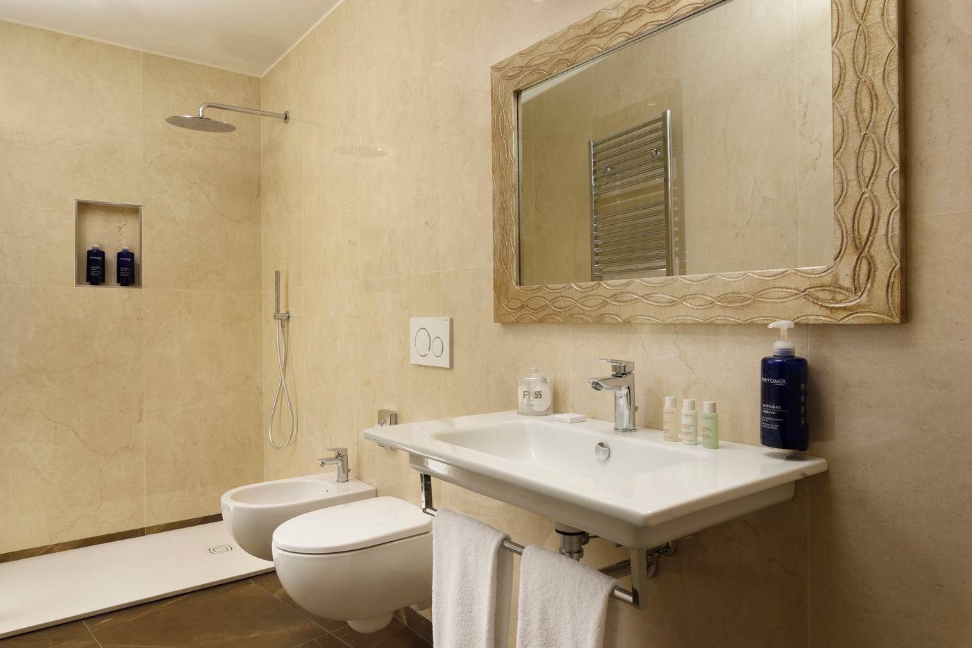 Villa-Fiesole-Room-24