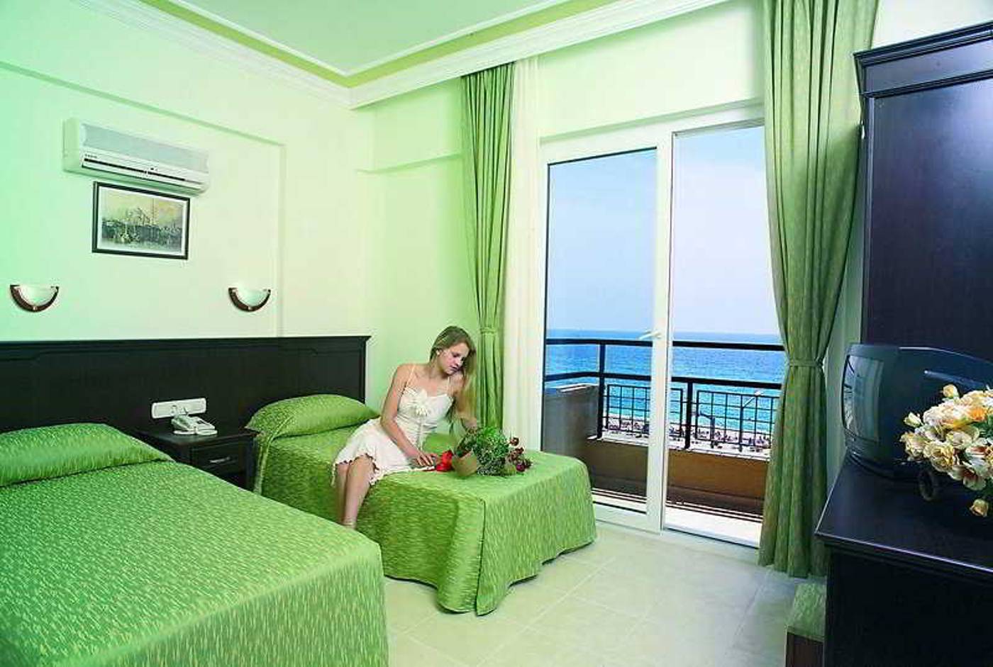 Kleopatra-Life-Room-18