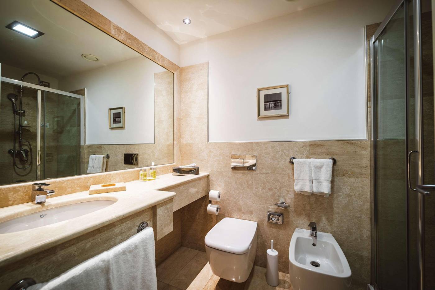 Double-Tree-by-Hilton-Hotel-Olbia-Room-38