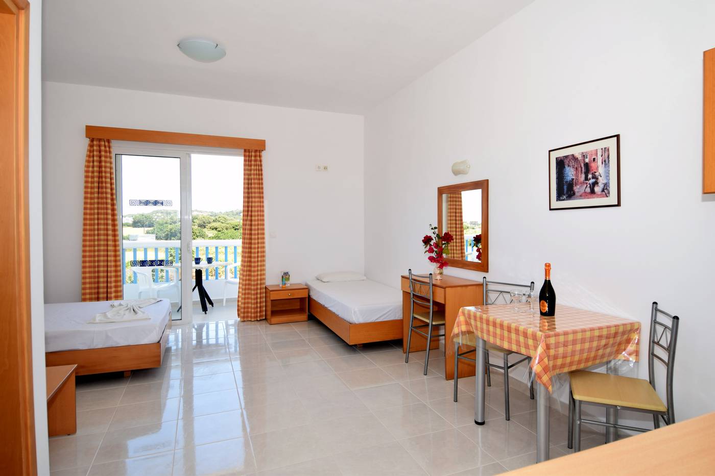 Sunlight-Studios-Room-23