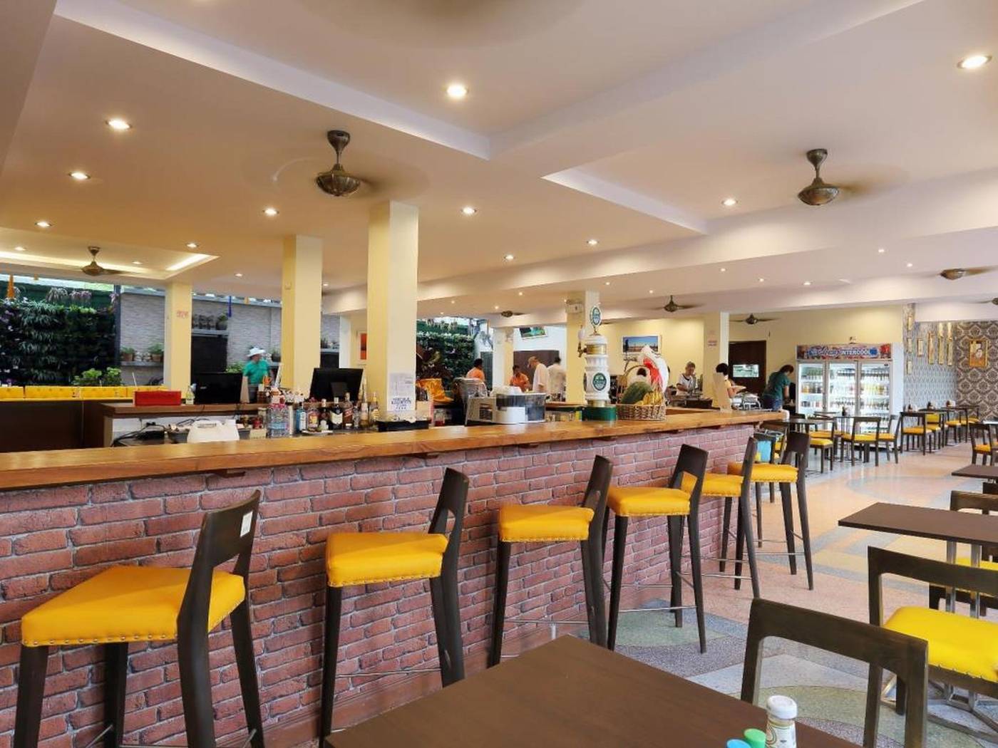 ON-Hotel-Phuket-Restaurant-28