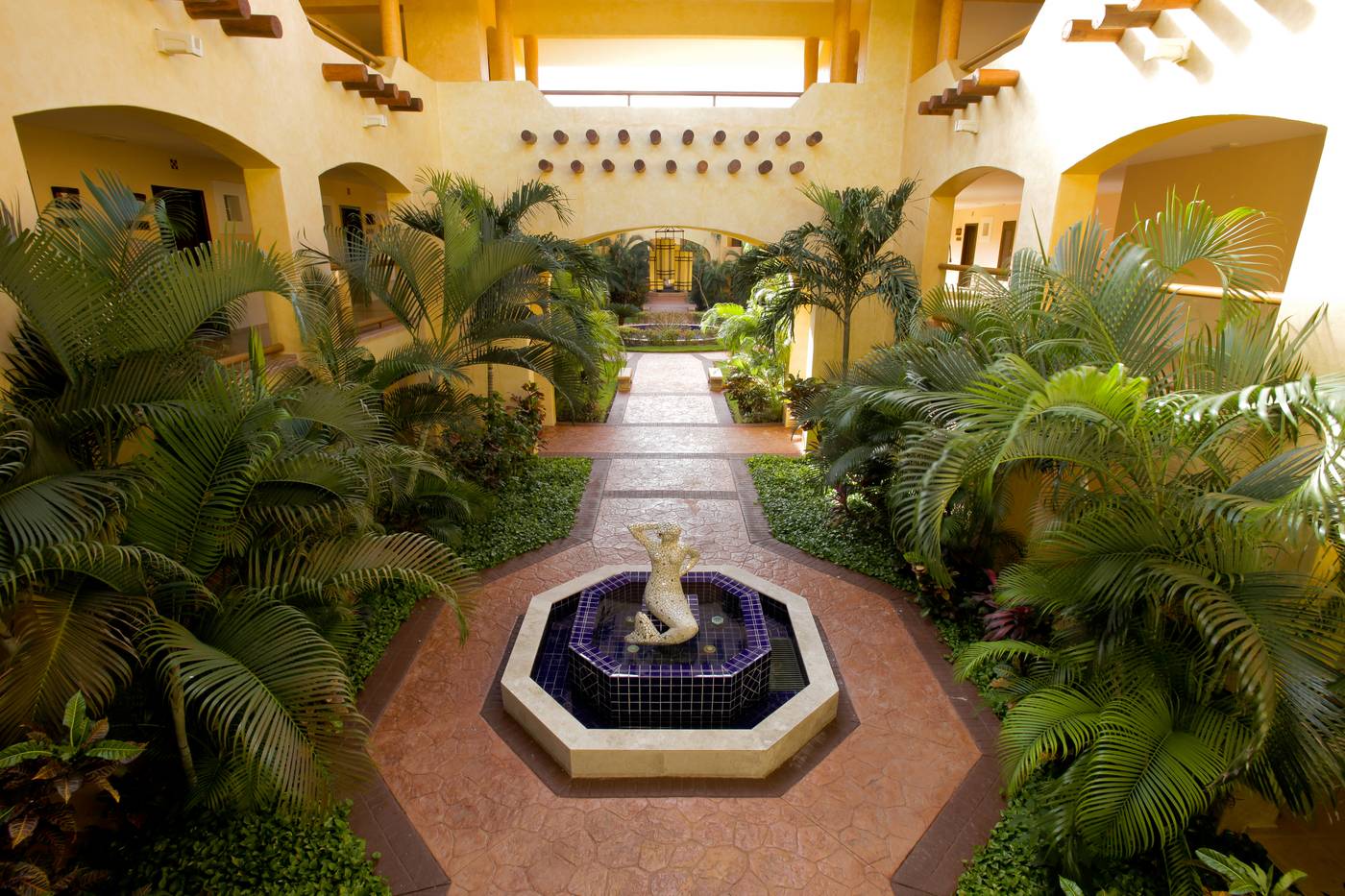 Barcelo Maya Grand Resort
