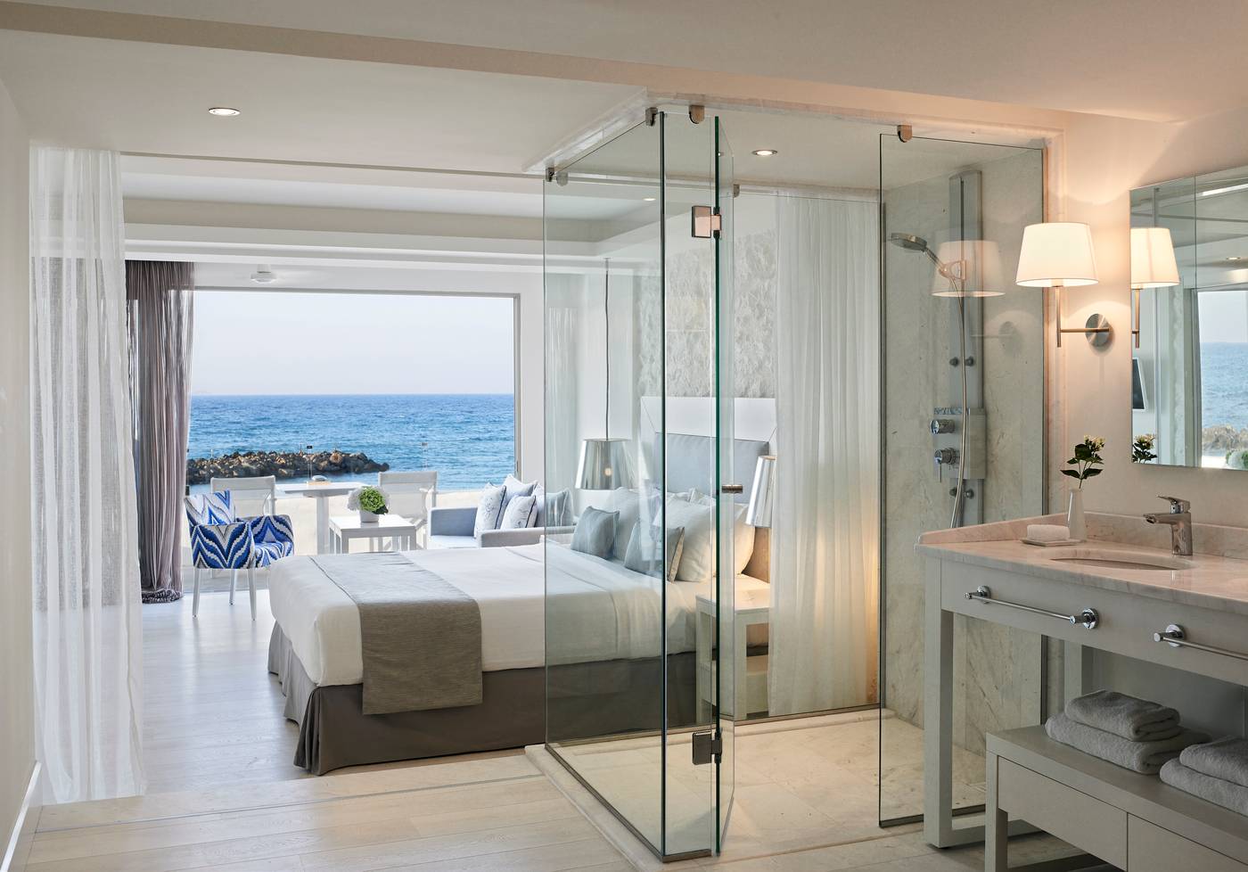 Knossos-Beach-Bungalows-Suites-Resort---Spa-Room-32