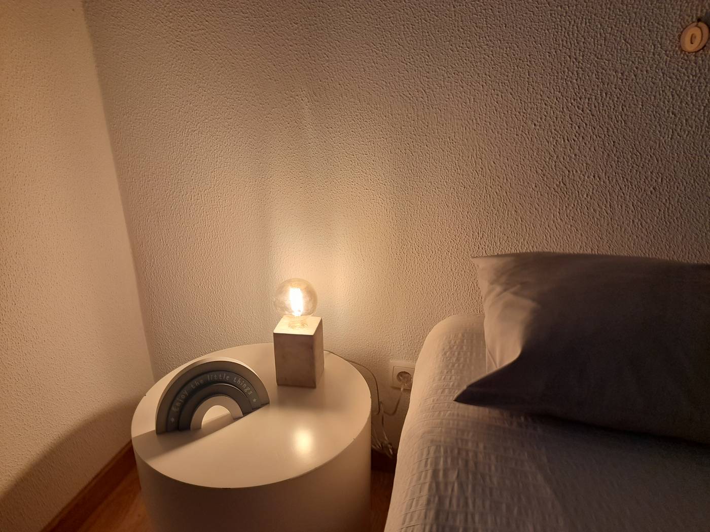 Sublime-Sun-and-Van-by-Meco-Stays-Room-18