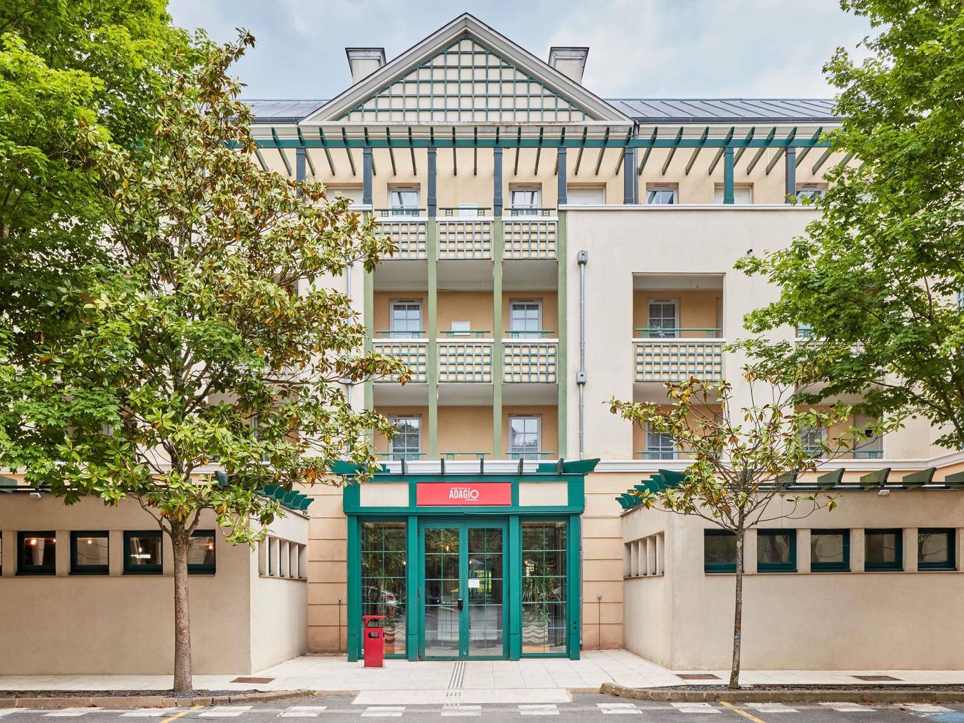 Adagio-Marne-la-Vallee-Val-d-Europe-General-view-1