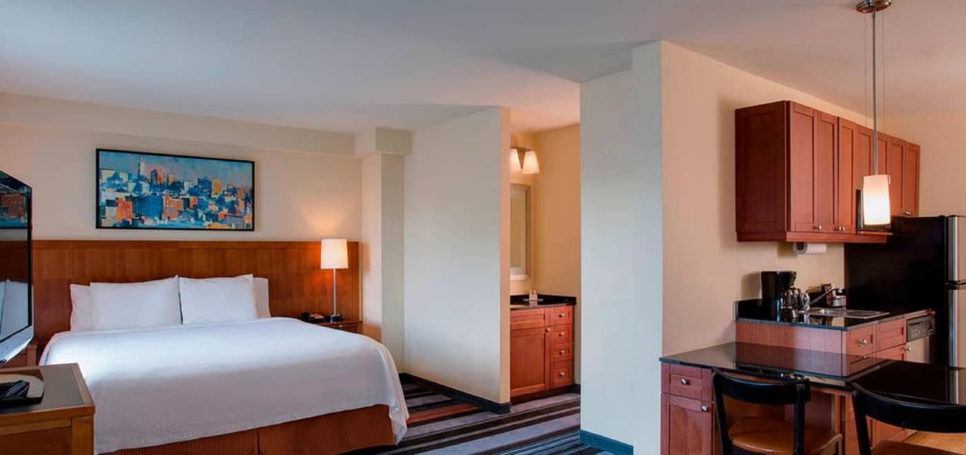 Residence-Inn-By-Marriott-New-York-Manhattan-Times-Square-Room-21