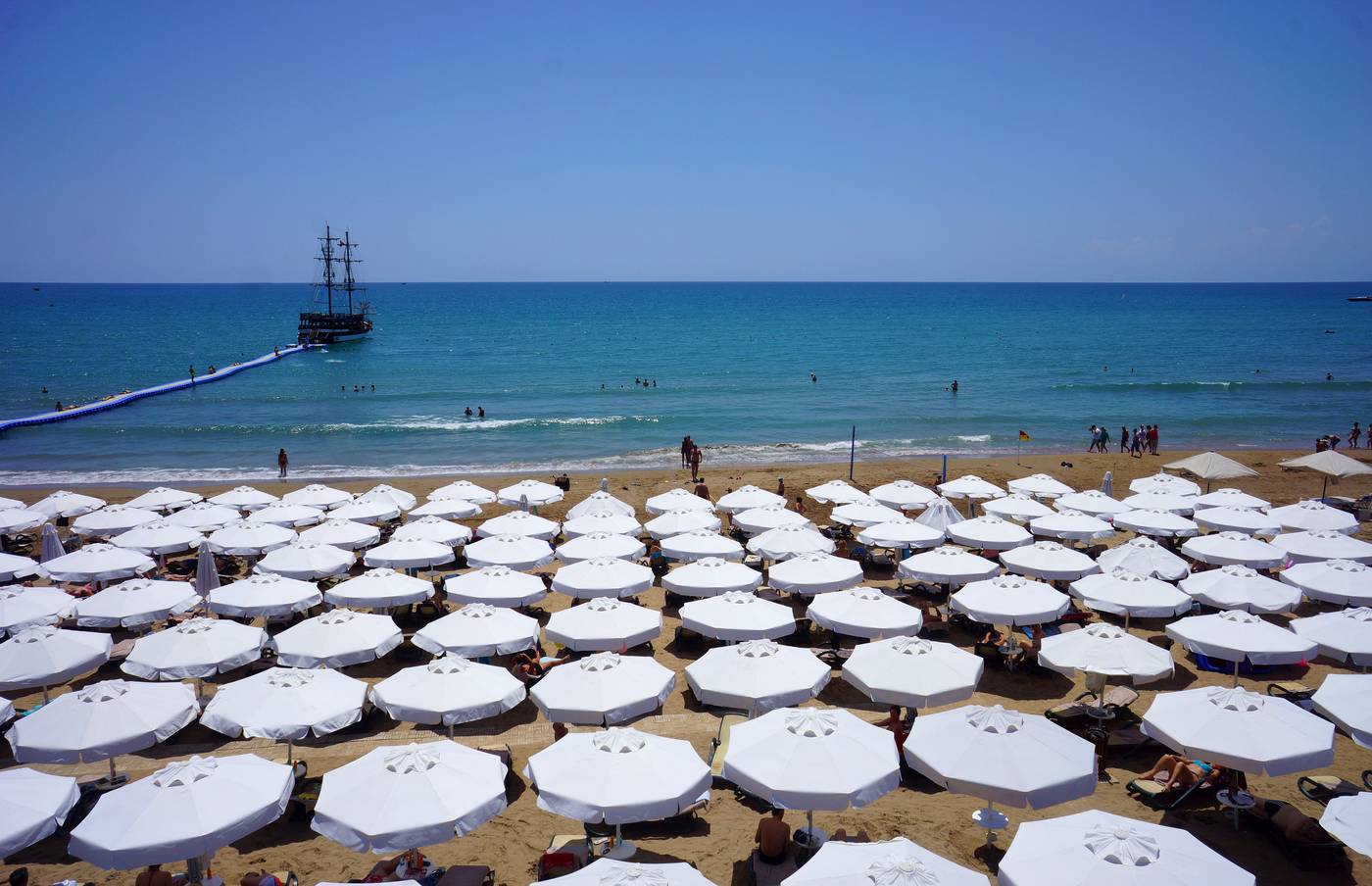 Side-Star-Elegance-Beach-64