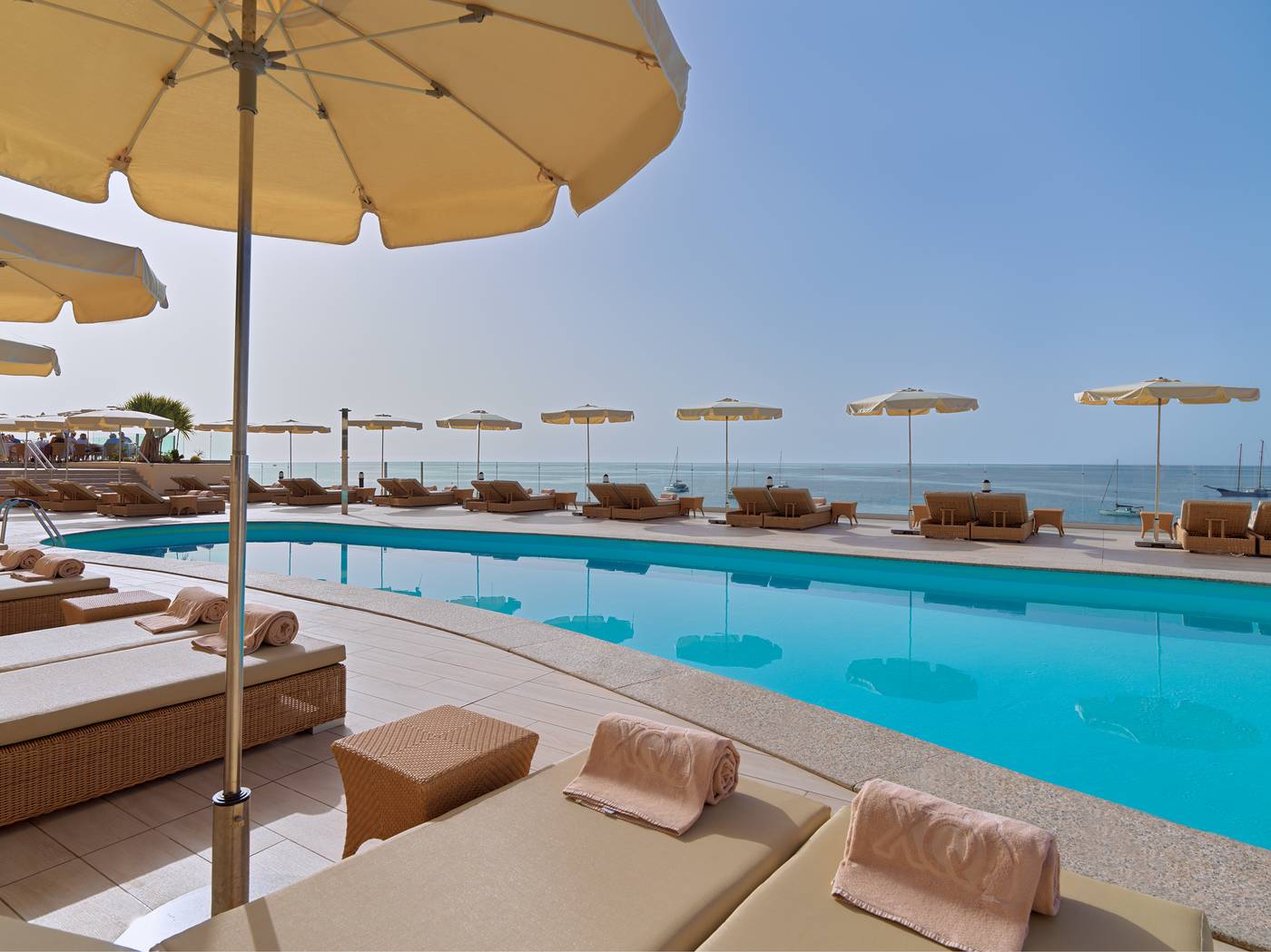 XQ-El-Palacete-Pool-43