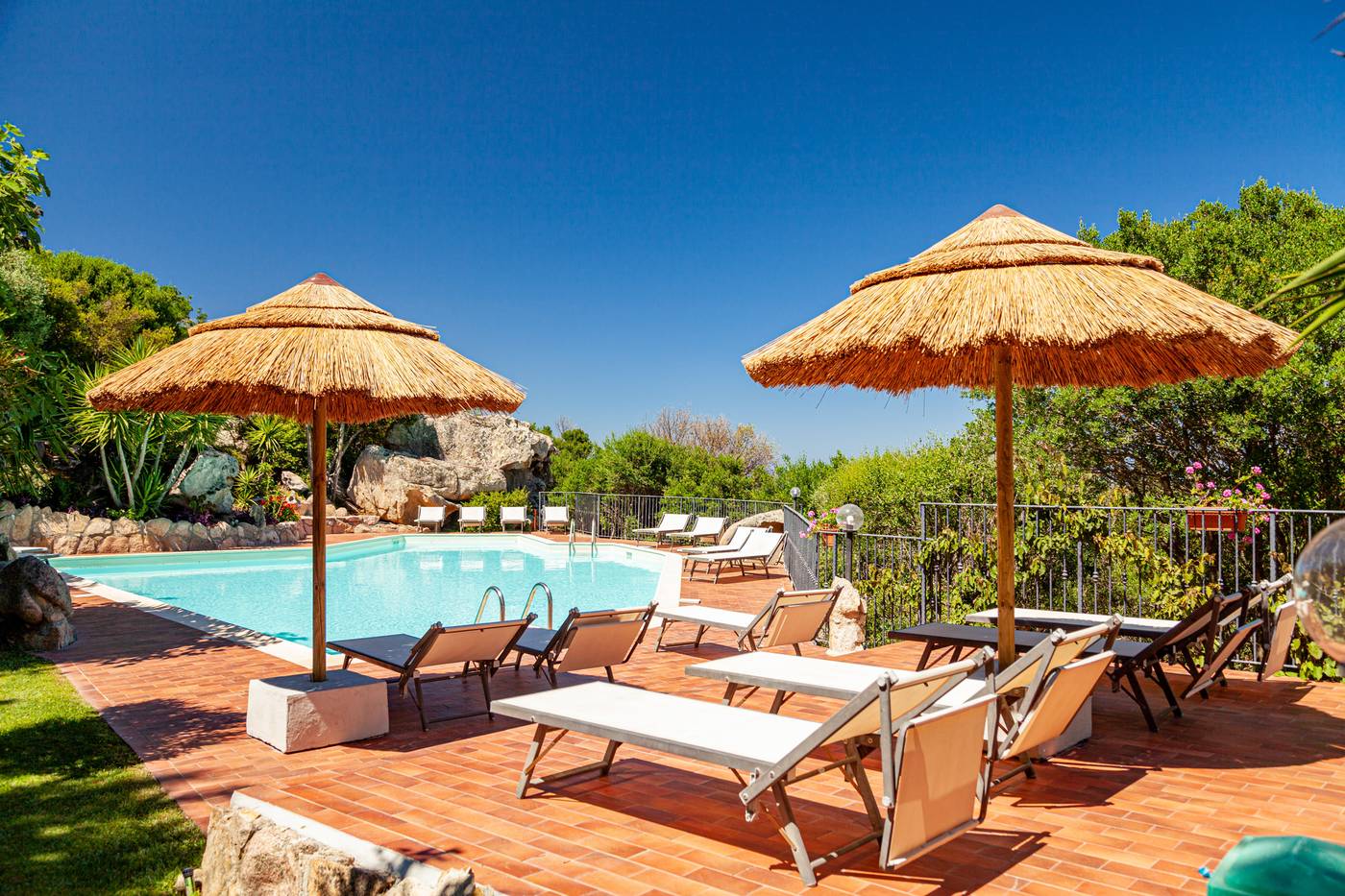 Hotel-San-Trano-Pool-8