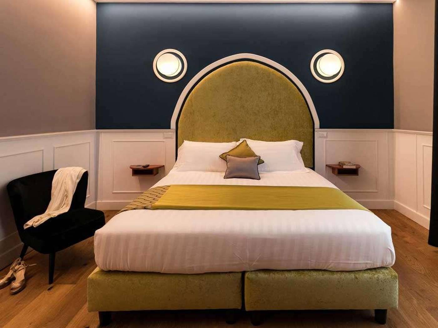 JB-Luxury-Relais-Room-2