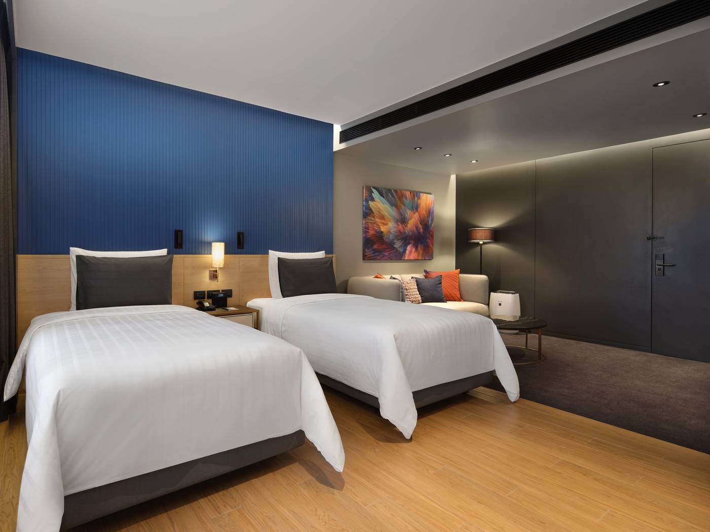 Sindhorn-Midtown-Hotel-Bangkok--Vignette-Collection-Room-34
